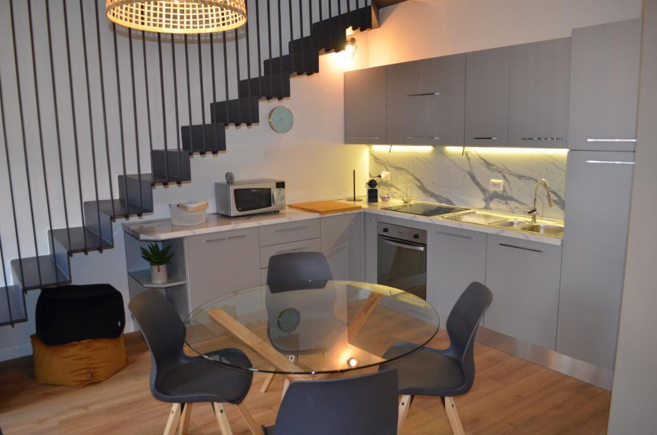 Casa Cristina Apartment กันโนบีโอ ภายนอก รูปภาพ